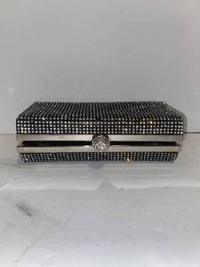 lot 67 image: Shiny Little Purse