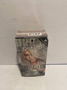 lot 107 image: Hair Dying Kit