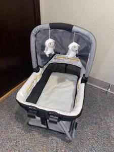 lot 192 image: Baby Trend Baby Crib