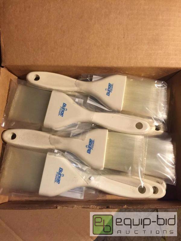 lot 13 image: Case of 12 new Carlisle pastry brushes...