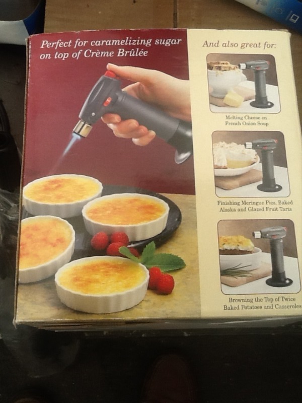 lot 7862 image: Cream Brule kit as pictured inbox
