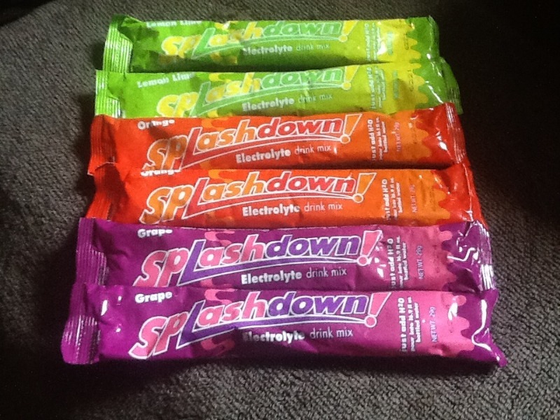 lot 7885 image: 50 mixed packs of Splashdown Electrolyte  drink mix