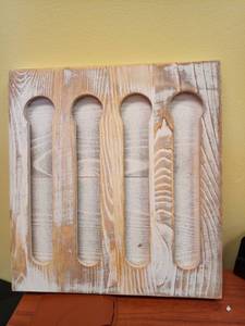lot 1316 image: Rustic Farmhouse Country Distressed Wood Coffee Pod Holder For K-Cups, 24 Capacity (Rustic White) Retail $14.99