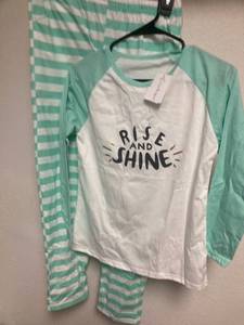 lot 1350 image: Cozchique Pajama Set for Girls Size 6 - Black Striped & Daisy Long Sleeve Jammies Outfit