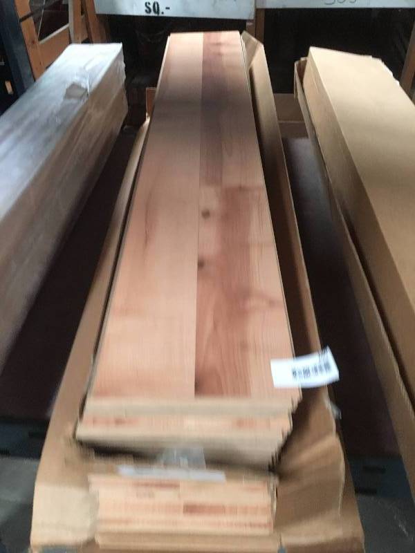 lot 1073 image: 3 box66 sq ft of 10MM Golden Maple Laminate
