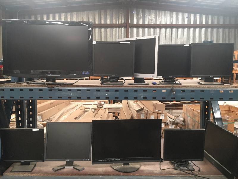 lot 1126 image: Lot of 10 Flat Screen HDTVsMonitors