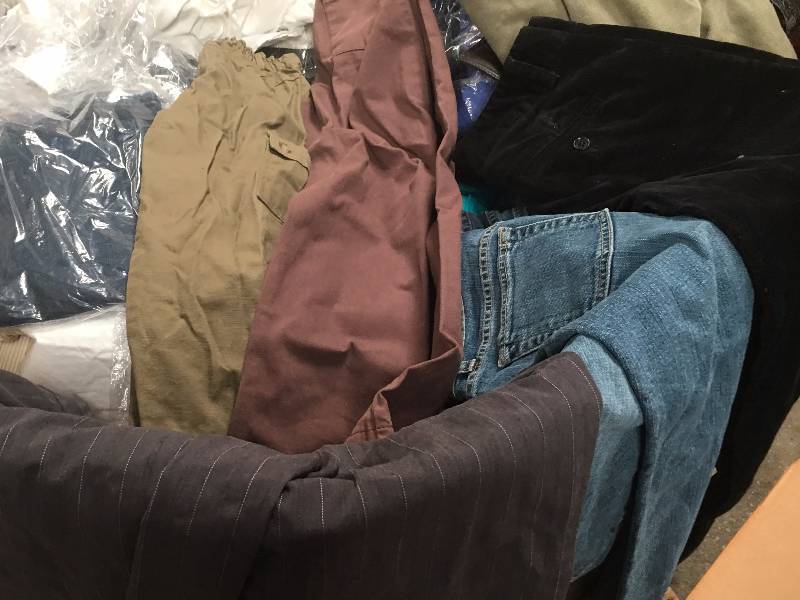 lot 1121 image: Large Box of Consignment Clothing