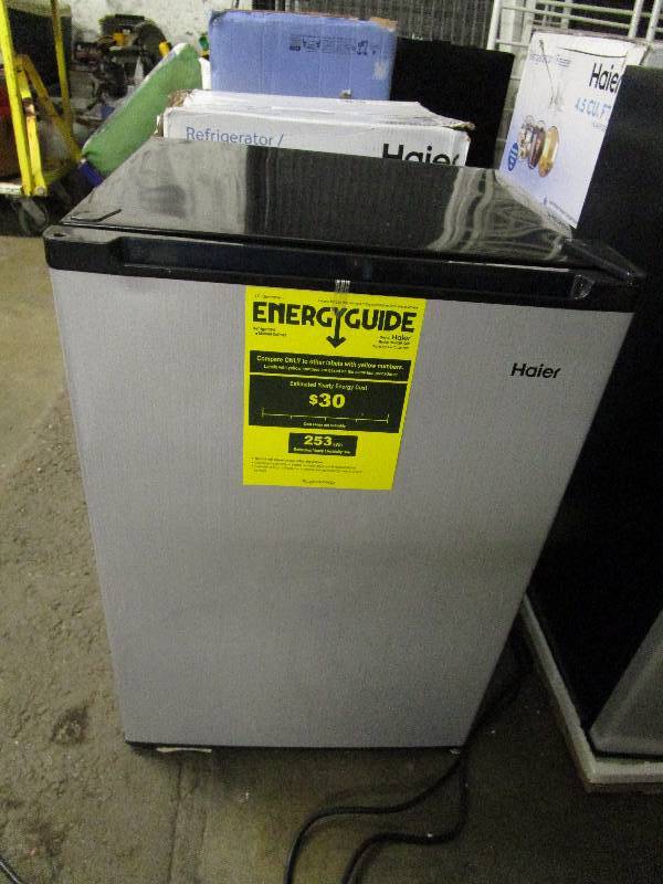 lot 529 image: Haier 2.7 Cu. Ft. Mini Fridge Tested