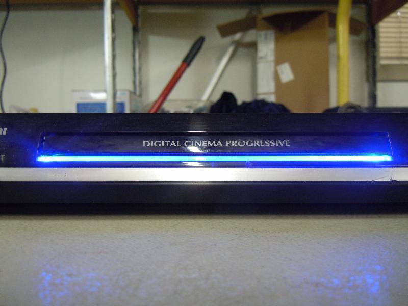 lot 549 image: Dvd Player Powers On