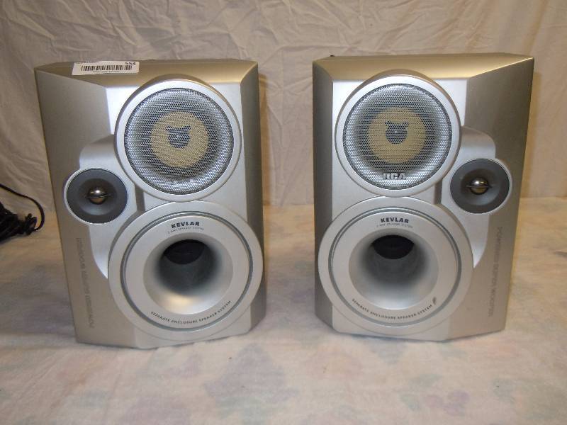 lot 554 image: Pair of Speakers