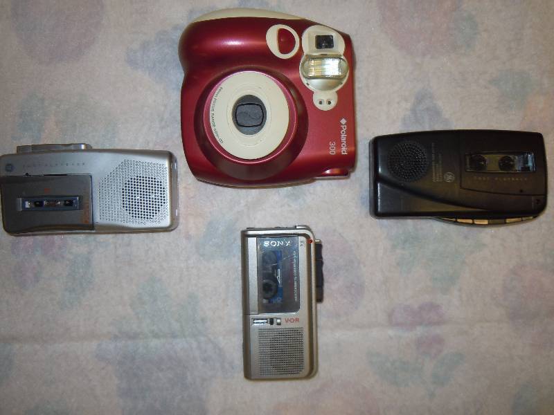 lot 537 image: Random Electronics Lot