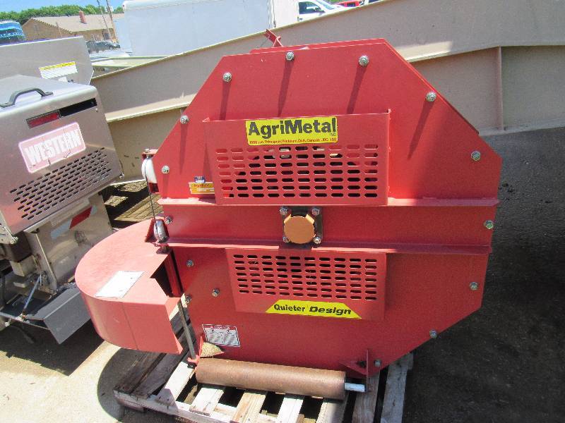 AgriMetal 3-Point Hitch Leaf Debris Blower | Fort Riley Asset Auction ...