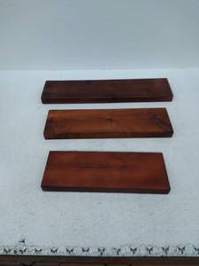 lot 15533 image: Floating Shelves, Real Wood, Set of 3
