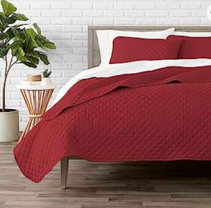 lot 15566 image: Bare Home Premium 3 Piece Quilt Set - FullQueen Size - Coverlet Set - Diamond Stitched Bedspread - Ultra-Soft Luxurious Lightweight All Season Bedspread (FullQueen, Red)