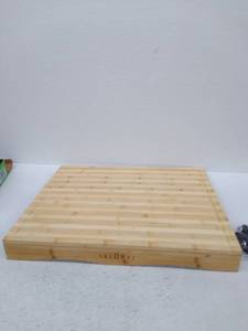 lot 15720 image: Umboo Bamboo Stove Topper & Cutting Board