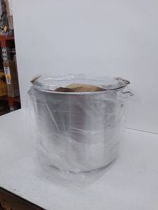 lot 15738 image: Crawfish Boiling Pot