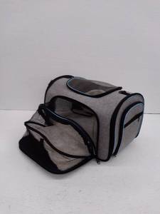 lot 15777 image: Siivton Large Pet Carrier With Expanded Windows, 11H x 11W x 18D
