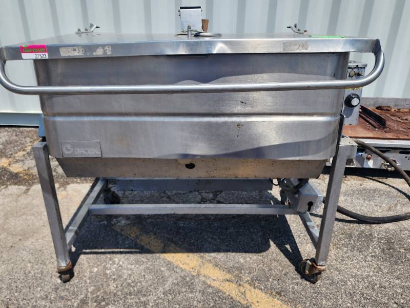 Osawatomie, KS Commercial Restaurant Equipment Auction Hobart Mixers, Tilt Skillets, Natural