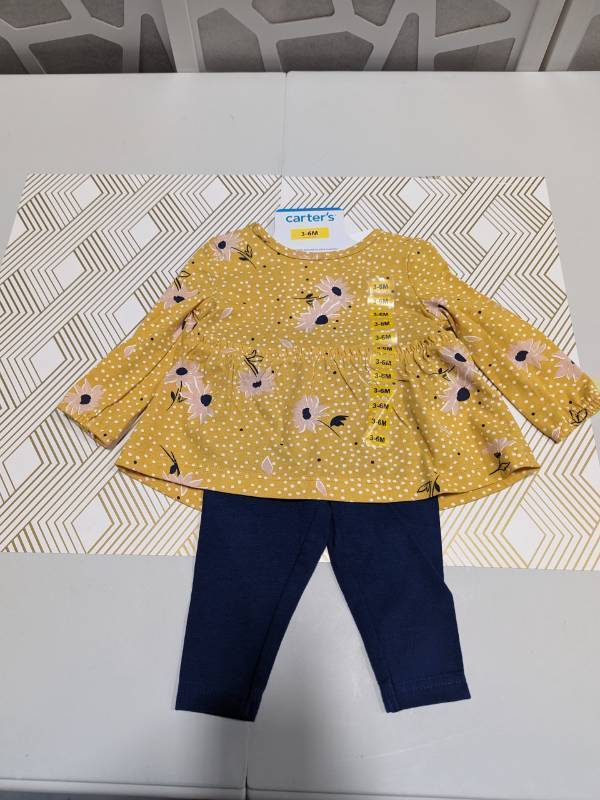lot 11467 image: BABY- GIRLS 3-6M Top & Pants. Carters. Yellow Multi