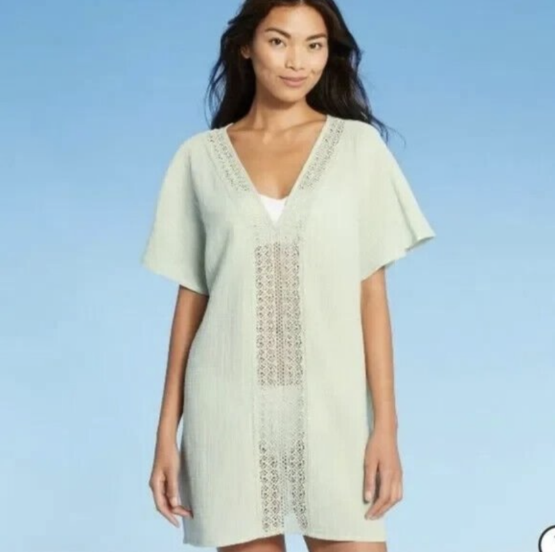 lot 51050 image: LADIES- XL Beach Cover-up. Kona Sol. Lgt Green
