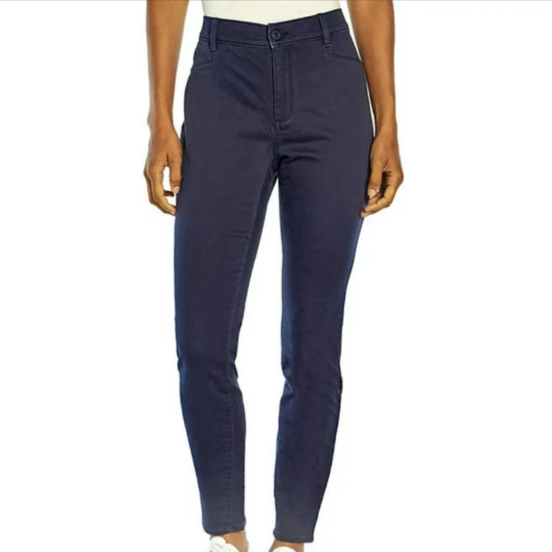 lot 52014 image: WOMENS- 4 Pants. GAP Stretch Skinny. Midnight msrp $50