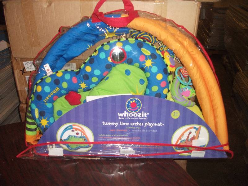 by Manhattan Toy New Whoozit Tummy Time Arches Playmat