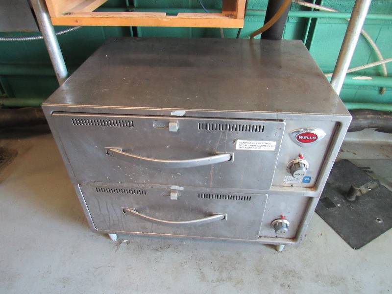 lot 1531 image: Wells 2 Drawer Under Counter ChipBun Warmer