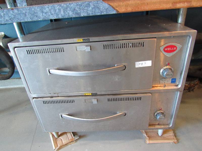 lot 1564 image: Wells 2 Drawer Under Counter ChipBun Warmer