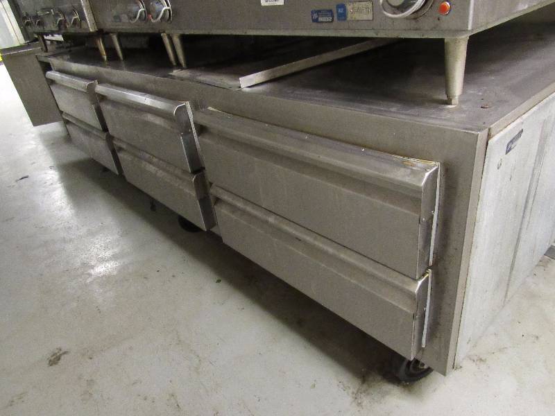 lot 1601 image: 96 (6) Drawer Refrigerated Base Equipment Stand On Casters