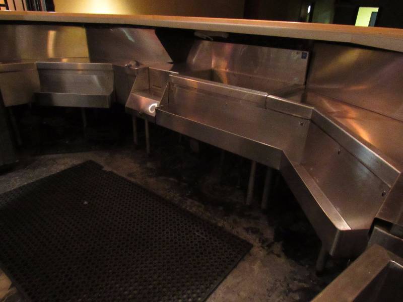 lot 1641 image: Fully Stainless Set Of Bar Backs With Ice Well And Bar Rail