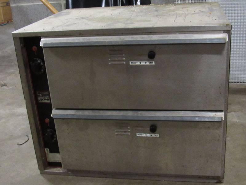 lot 1726 image: AP Wyatt Warmer BunChip Warmers