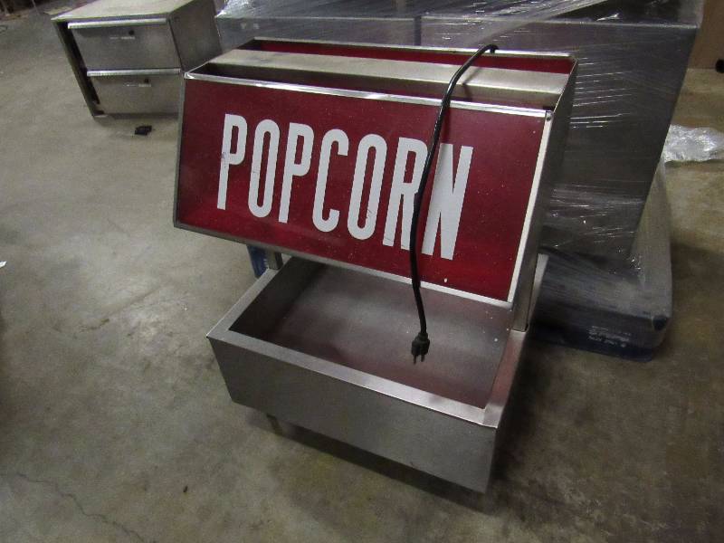 lot 1730 image: Star Manufacturing Popcorn Warming Station