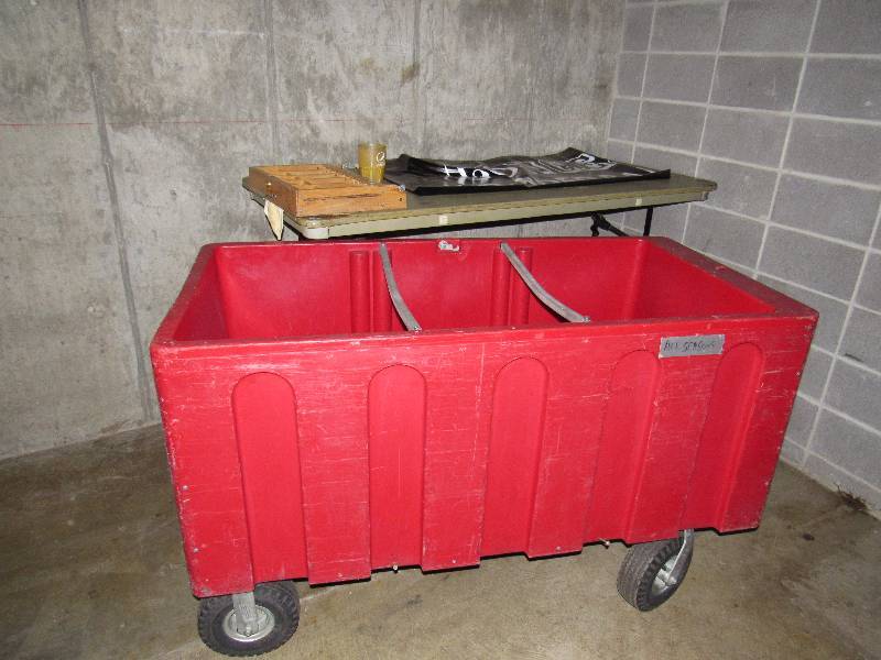 lot 1731 image: 60 X 30 Composite Rolling Concession Ice Bin