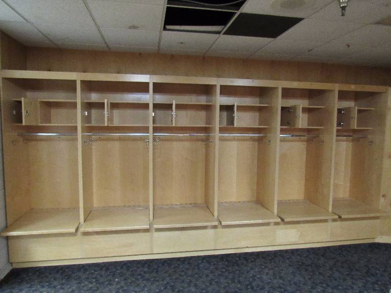 lot 1738 image: Lot Of (6) Full Sized Professional Locker Room Lockers