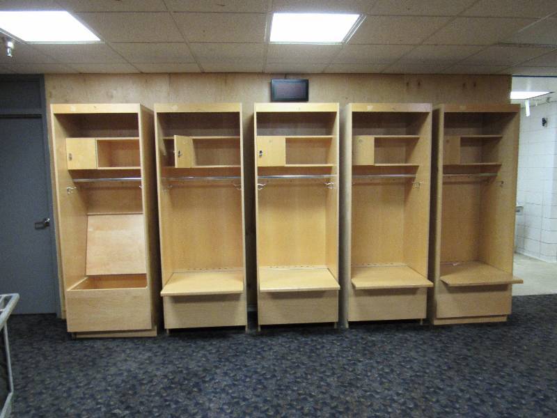 lot 1740 image: Lot Of (5)Full Sized Professional Locker Room Lockers