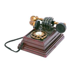 lot 544 image: 2pk Gerson International 8 Animated Halloween Telephone with Sound Sensor