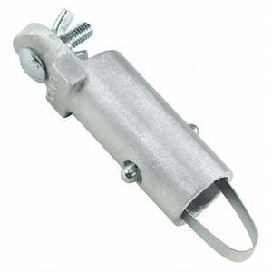 lot 714 image: Kraft Tool Handle Adapter Aluminum 7 in. L CC295
