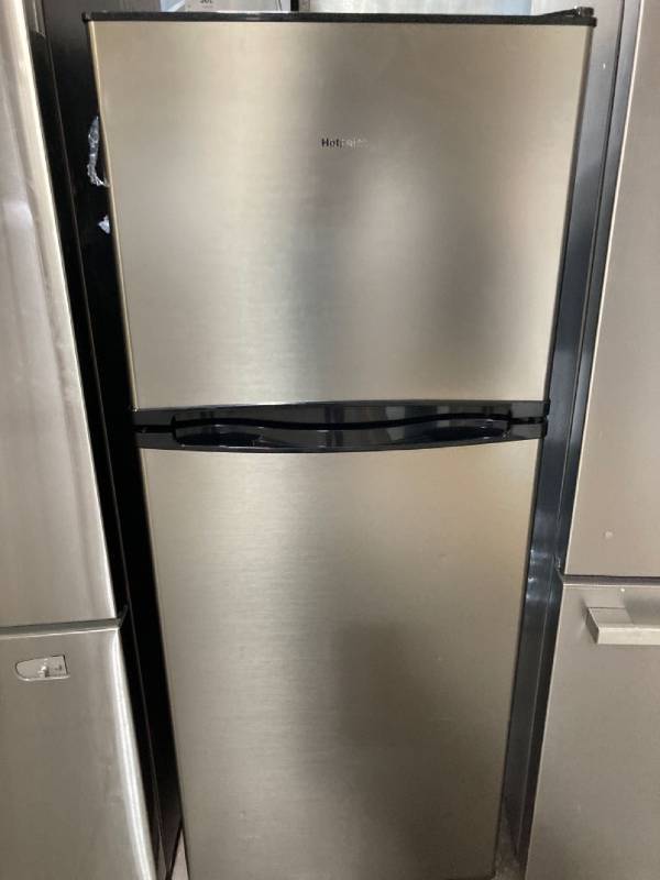 Thomson 7.5 cu. ft. Top-Freezer Refrigerator