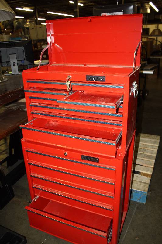 Husky 36 in. 14-Drawer Tool Chest and Cabinet Combo in Red | Marcus ...