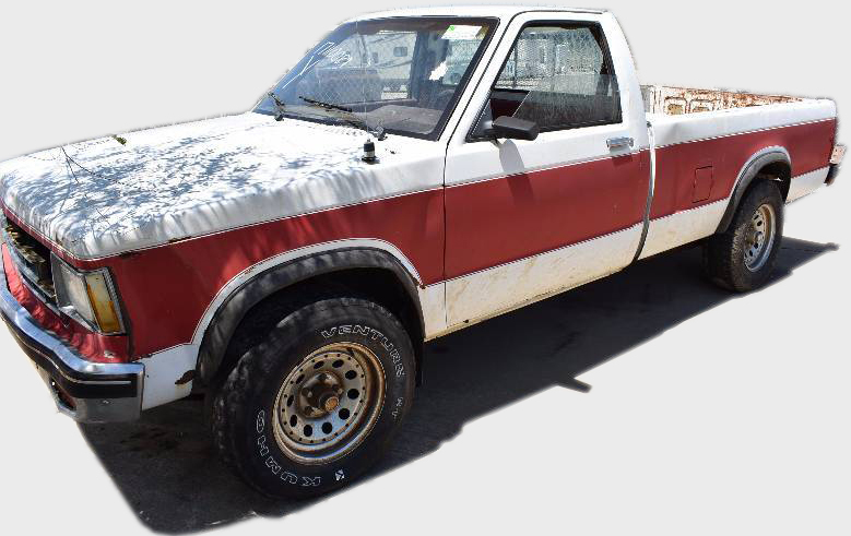 lot 1155 image: 1986 Chevrolet S10 4WD Pickup