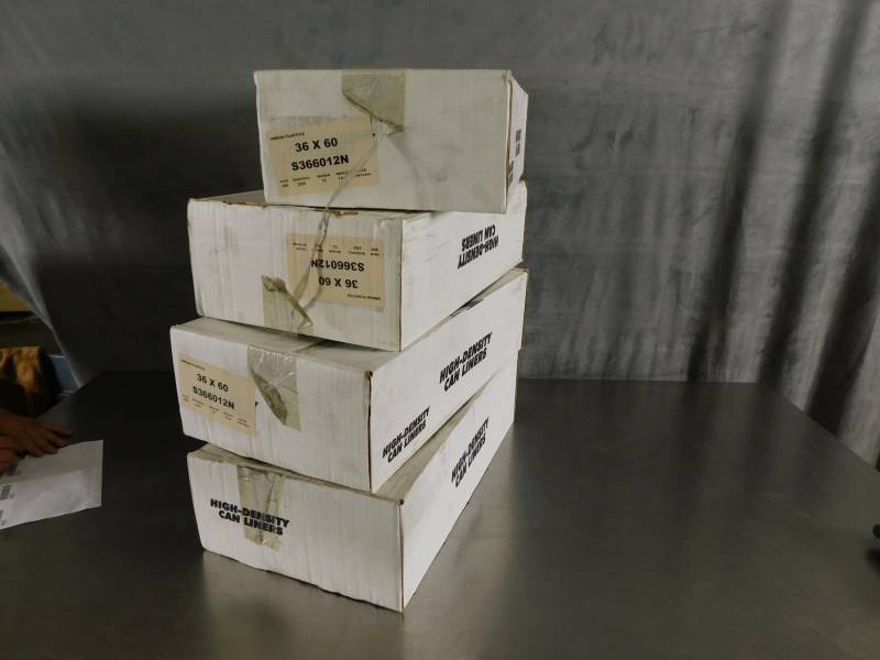 lot 1222 image: Lot of Omega Plastics 36 x 60 Canliners