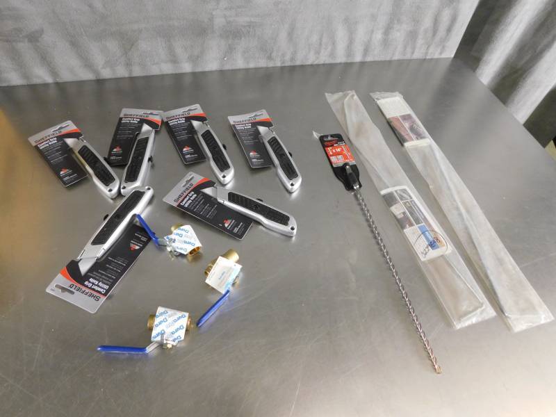lot 1249 image: Lot of Misc Tools