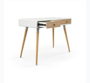 lot 50684 image: Oliver Space Marconi Desk, Matte White,Model 18-51-JSJ761-1-HA, Retail $494.00