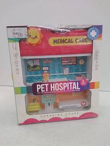lot 52221 image: Kiddie Toys Pet Hospital