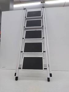 lot 52226 image: Bathla Advance 5-Step Foldable Aluminum Ladder for Home, White, Used