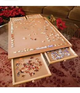 lot 52319 image: Wooden Puzzle Board With Felt Liner