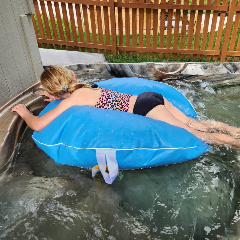 lot 300384 image: Goodlife Designs White (39 x 39 x 2) Pool & Deck Lounger Pool FloatMat Retail $59.99