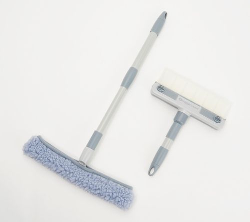 lot 410030 image: Retail - $24.00 AquaClean 4-pc Dual Blade Squeegee System