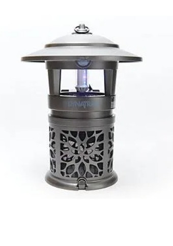 lot 410109 image: Retail - $105.50 DynaTrap XL Insect Trap12Acre w Extended Life Colors May Vary