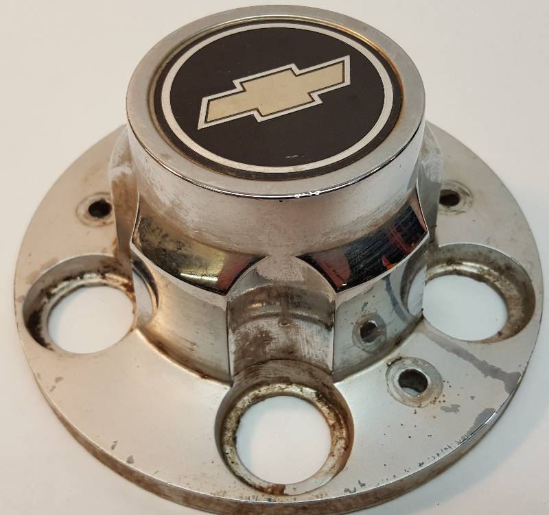 lot 6994 image: 1974 - 1995 CHEVY TRUCK VAN WHEEL CENTER CAP 14018276 14018277 14018279 14018280